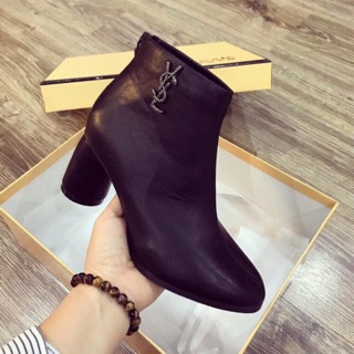 Boot cổ ngắn