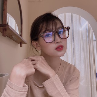 Kính cận thời trang mắt vuông 2 chấm
