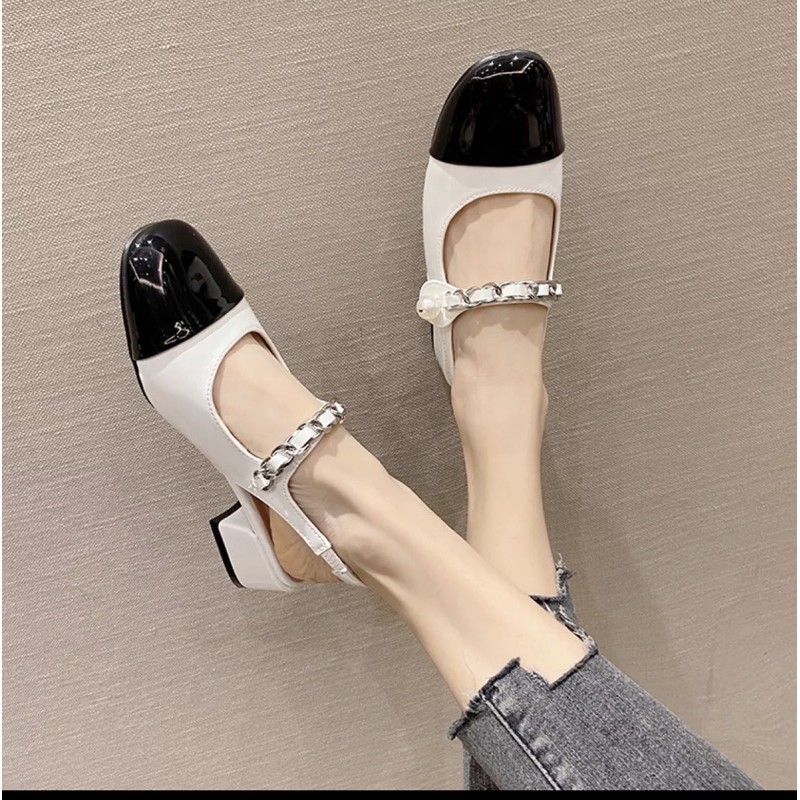 Giày cao gót bịt mũi đính ngọc 5p sang chảnh