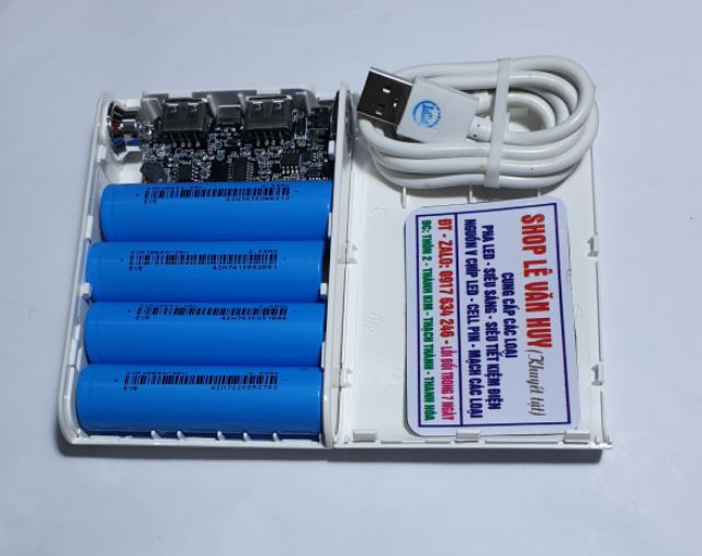 Sạc dự phòng 2.0 &amp; 10400mah