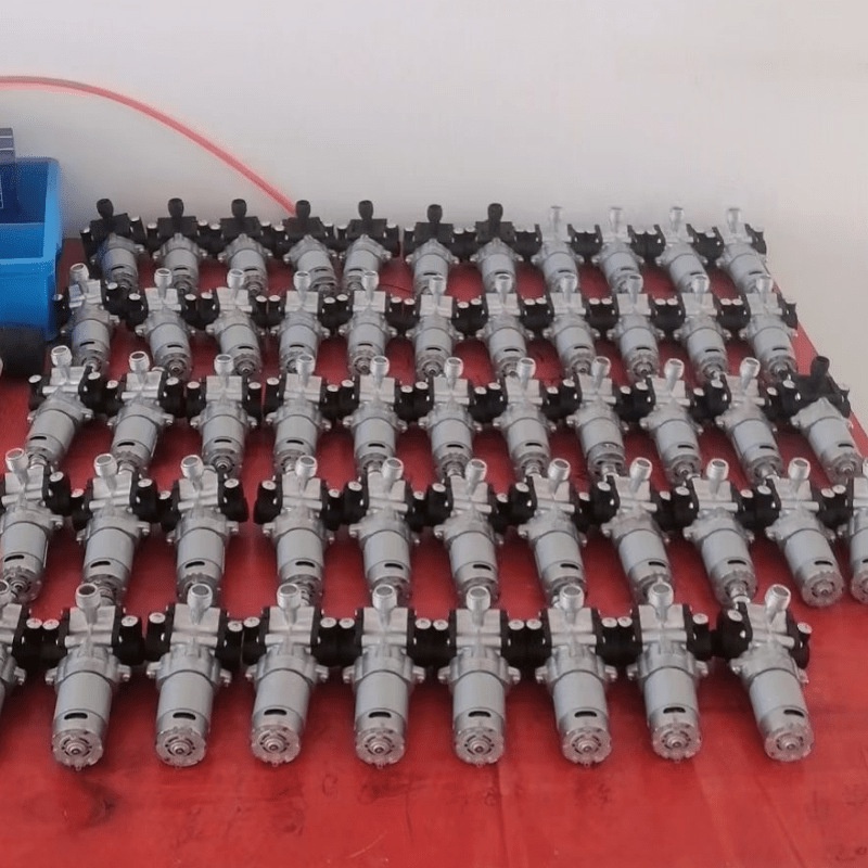 Mô tơ bơm nước máy rửa xe mini dùng pin, động cơ 21V/150W có chổi than, bơm piston đẩy - Bảo hành 3 tháng