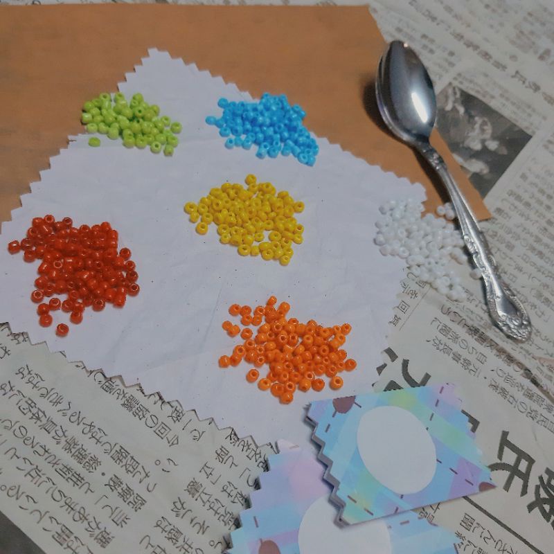 Vòng tay cầu vòng đơn giản, đáng yêu cheap moment với Jennie