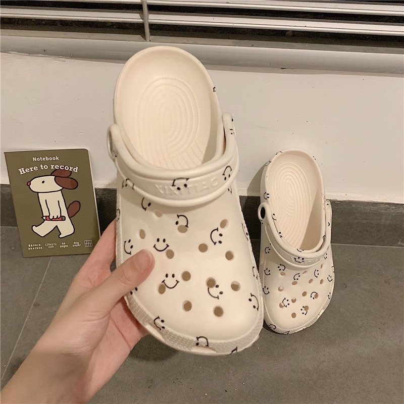 Sục Crocs Mặt Cười