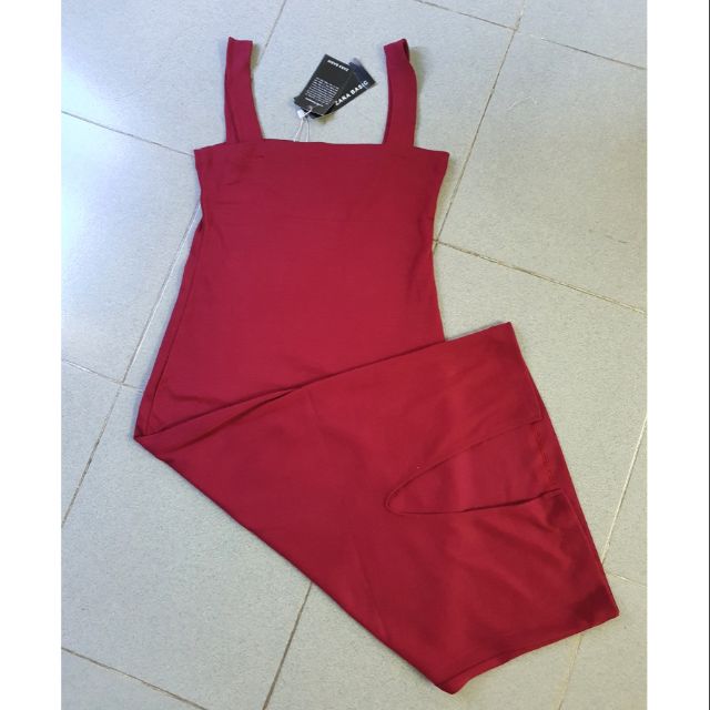 Đầm body 2 dây chốt live