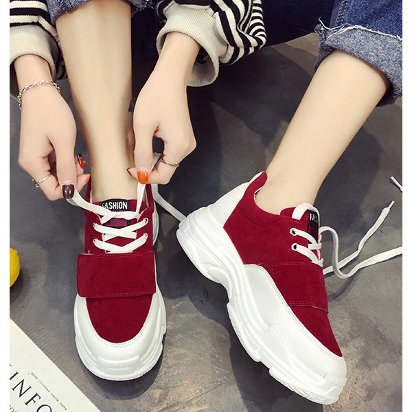 Giày thể thao nữ cá tính trẻ trung còn size 37+38