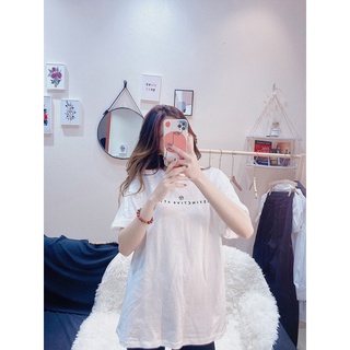 Áo phông chữ: (ảnh shop tự chụp)