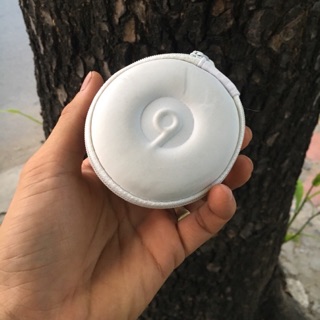 Hộp đựng tai nghe thanh lý