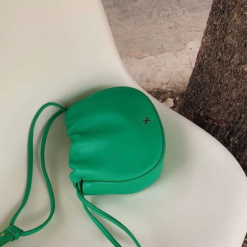 Túi đeo chéo IELGY bằng da mềm thời trang Hàn Quốc sành điệu tùy chọn màu sắc cho nữ