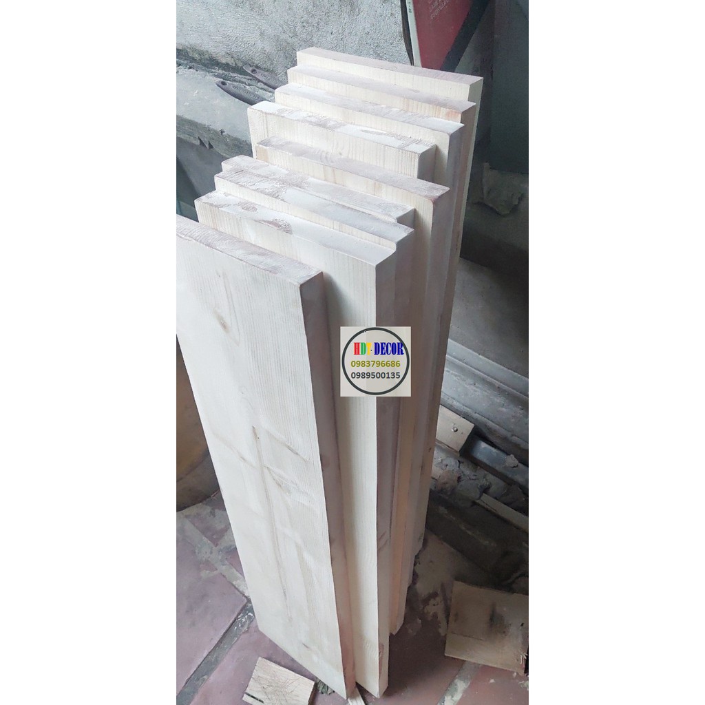 Kệ gỗ cao su kích thước đa dạng