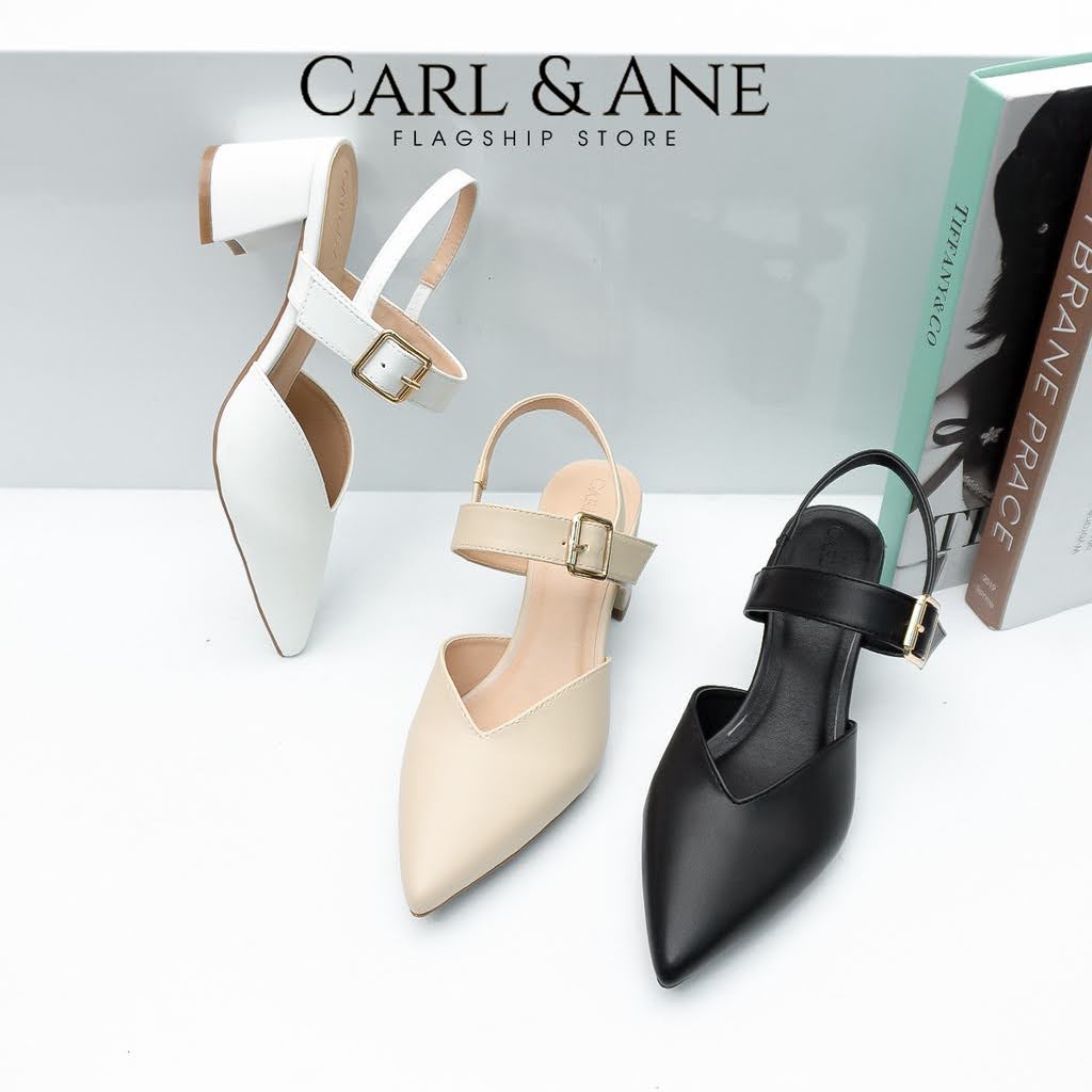 Carl & Ane - Giày sục nữ Carl & Ane 2022 kiểu bít mũi phối quai ngang khóa màu đen cao 6cm _ CL018