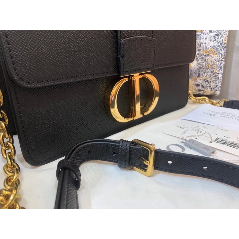 Túi W566-25 Dior Montaigne30 bag size 25 fullbox kèm khăn logo vàng siêu nét💗