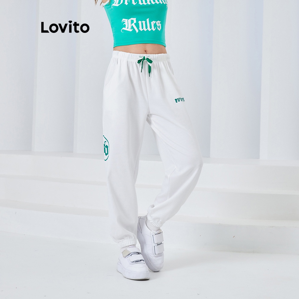 Quần jogger LOVITO lưng cao dây rút dáng suông rộng in họa tiết chữ cái phong cách thể thao L04069 (Màu trắng)