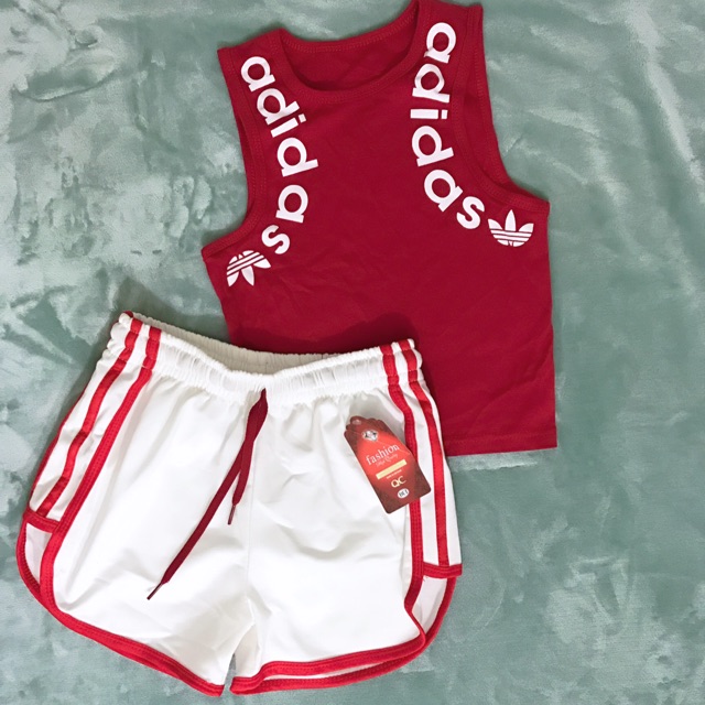 Bộ đồ thể thao addidas