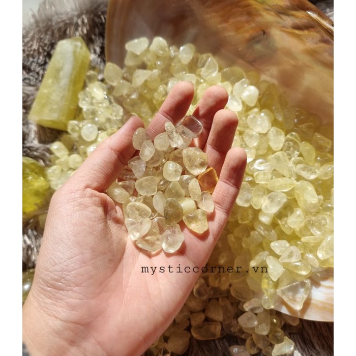 Vụn đá Vàng (Citrine Quartz) may mắn, là vụn đá thanh tẩy trong Tarot, Reiki, thiền định, phong thủy