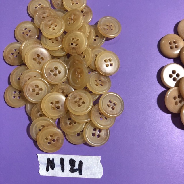 Combo 10 nút áo nâu kem N121-N124