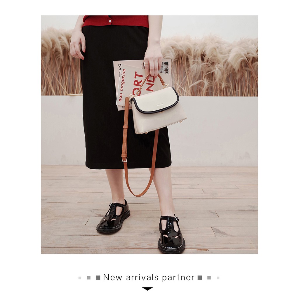 Túi xách nữ [có sẵn + FREESHIP] Túi đeo chéo Micocah trắng viền nâu - M299 N2a shop | BigBuy360 - bigbuy360.vn