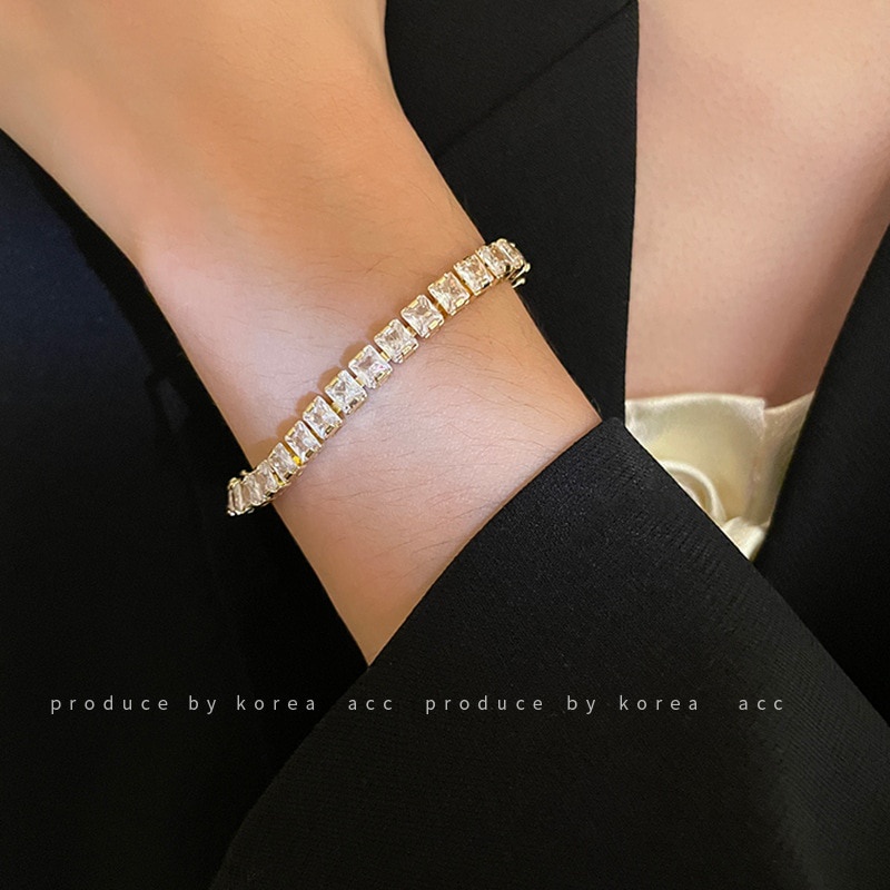 Vòng Tay Kim Loại Đính Đá Zircon Thời Trang Cho Nữ
