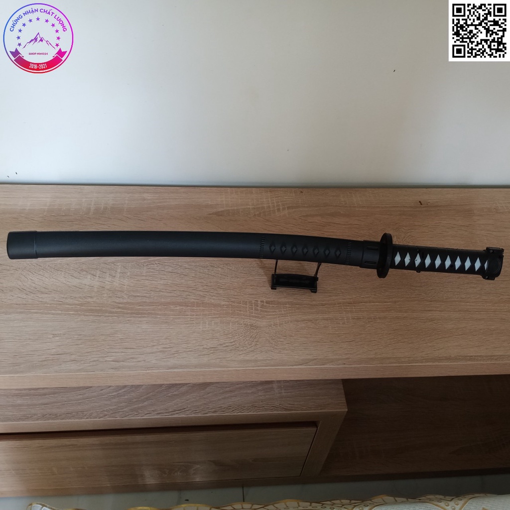 Đồ chơi katana mo hình kiem nhua trang không led Kimetsu no Yaiba 50Cm 1892