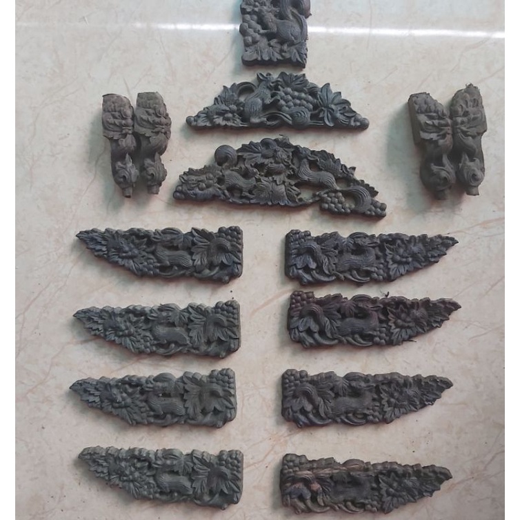 Đục  nho sóc gỗ mun 15 chi tiết lồng mào