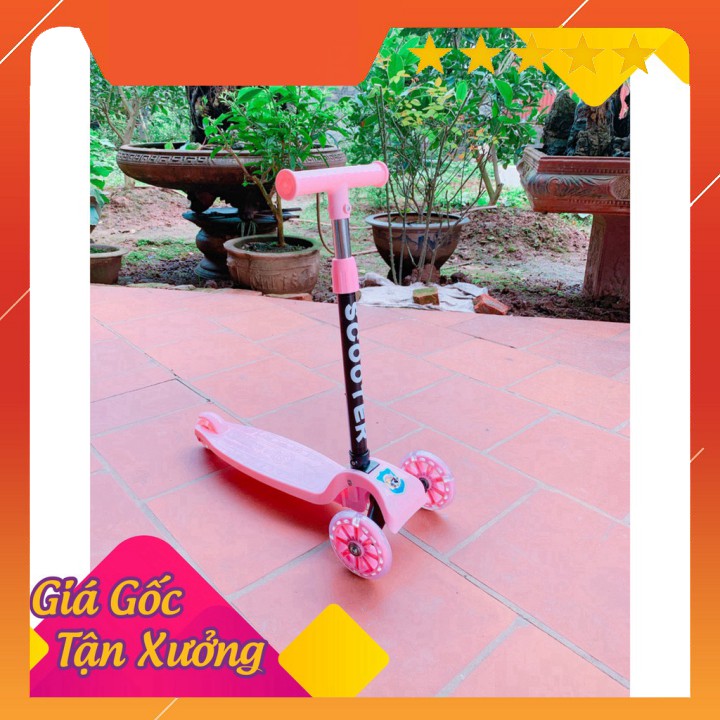 Xe trượt Scooter 3 bánh có bánh xe phát sáng cho bé