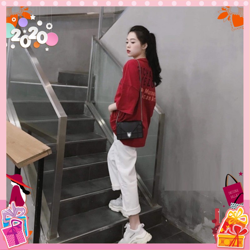 Sét Bộ Đồ Nữ Mặc Đi Chơi Dự Tiệc, Mặc Ở Nhà Mùa Hè, Áo Phông Đỏ Cotton Kèm Quần Kaki Trắng Phong Cách Hàn Quốc | BigBuy360 - bigbuy360.vn