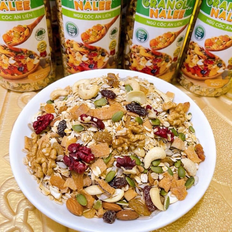 Ngũ cốc ăn kiêng Nalee Granola ăn liền chính hãng