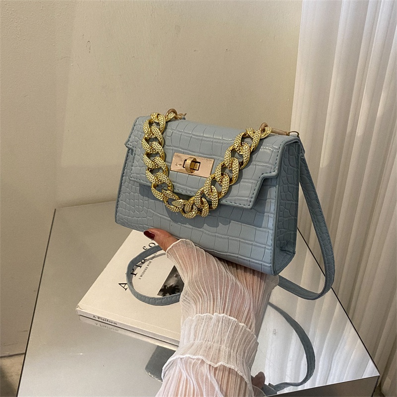 Túi Xách Đeo Vai Hình Vuông Nhỏ Cầm Tay Họa Tiết Da Cá Sấu Có Dây Xích Đa Năng Đơn Giản Và