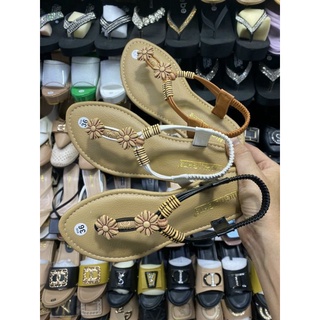 Giày sandal đế bệt