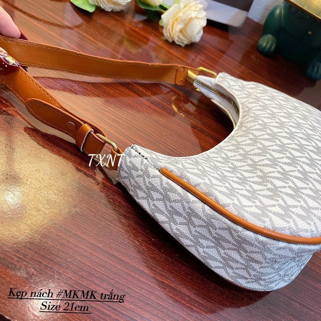 Túi kẹp nách , túi đeo vai họa tiết MK viền nâu siêu đẹp DT 056