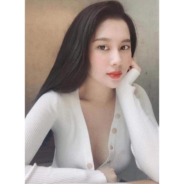 Áo len dài tay cổ cúc