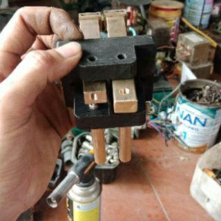 Trụ hàn cell pin cân lực. Điều chỉnh lực.