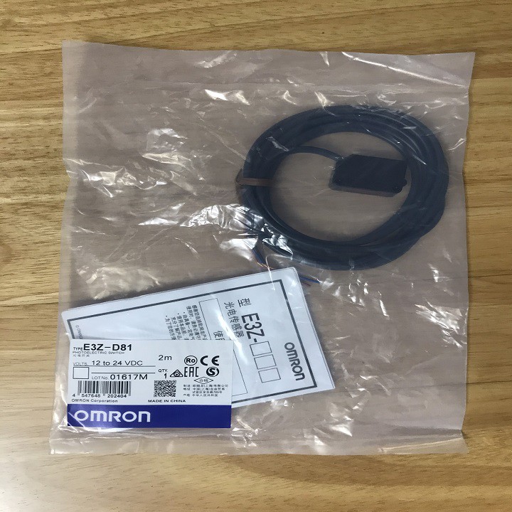 Cảm biến quang E3Z-D81