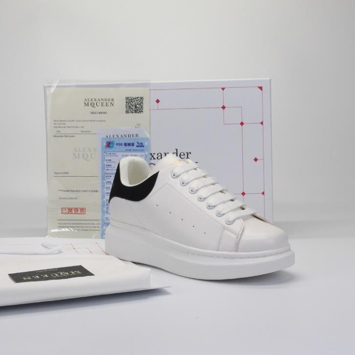 🔥Giày thể thao sneaker🔥 MCQ trắng gót đen full box cao cấp | BigBuy360 - bigbuy360.vn