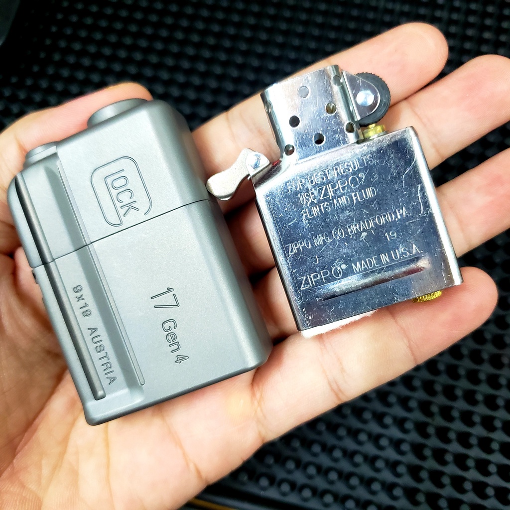 ADV Gear - Vỏ Titanium quẹt zip tạo hình Gờ Khóa