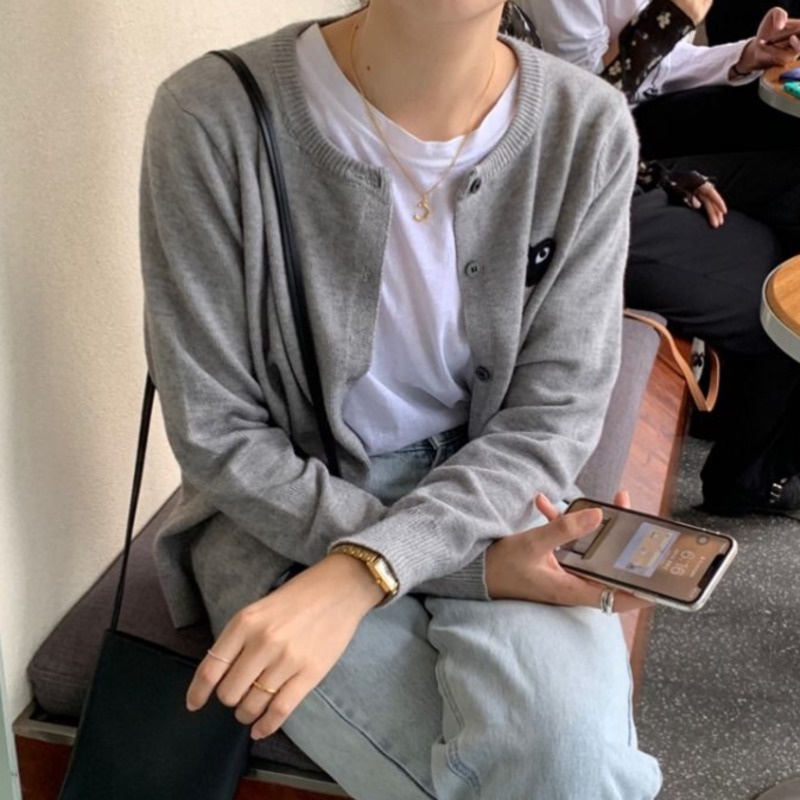 Áo Cardigan Dệt Kim Tay Dài Dáng Ôm In Hình Trái Tim Kiểu Hàn Quốc Dễ Thương Cho Nữ