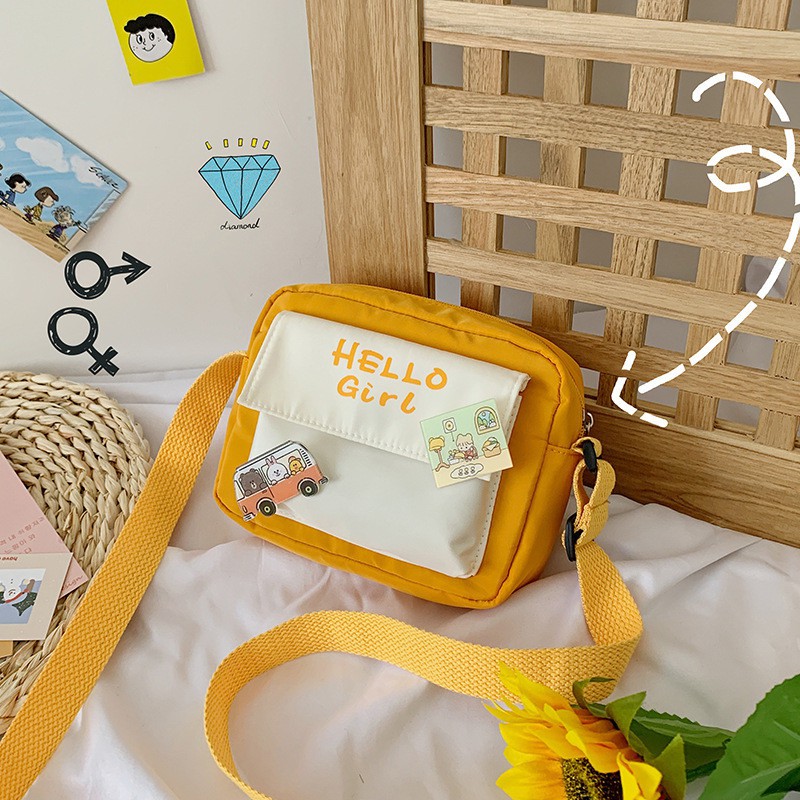 Túi Đeo Chéo Mini Nữ Hello Girl Vải Chống Thấm Nước Tốt Nhỏ Gọn Và Siêu Đáng Yêu Gắn Sticker Xinh Xắn Thời Trang