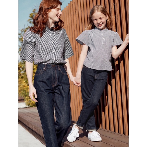 Áo sơ mi cổ tàu bé gái tuổi teen kẻ caro tay cánh tiên siêu dễ thương của UNIQLO