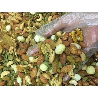 Hạt hạnh nhân Mỹ