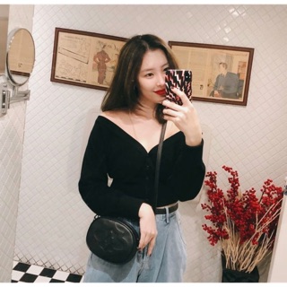 Áo croptop trễ vai cổ tim cúc cài ngực dọc thân - by SugarG