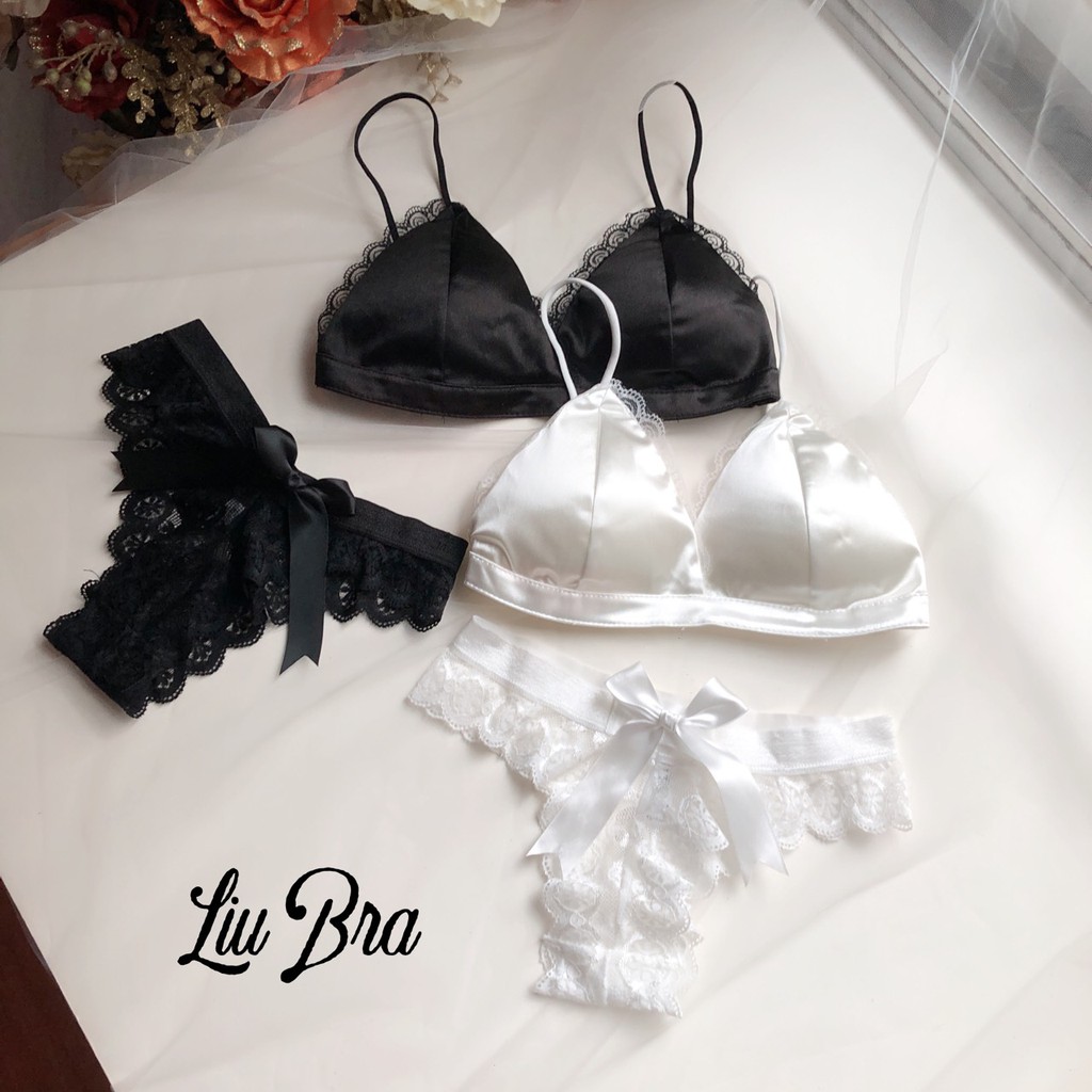 Bộ Đồ Lót Phi Bóng Lọt Khe