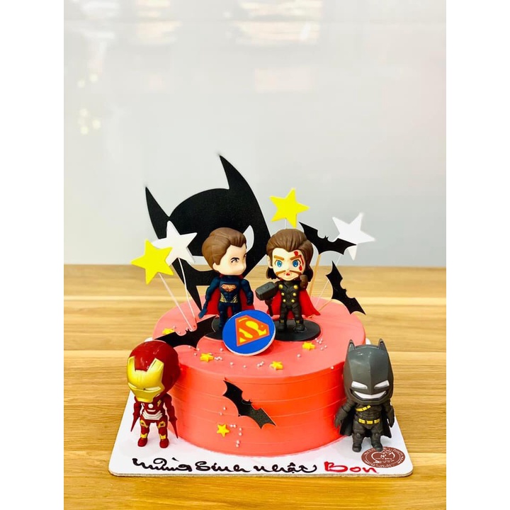 Bánh sinh nhật bé trai siêu nhân người nhện, oto