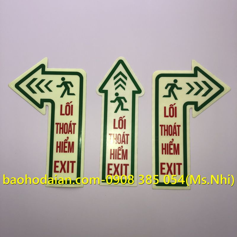 Biển dán chỉ dẫn lối thoát hiểm exit dạ quang