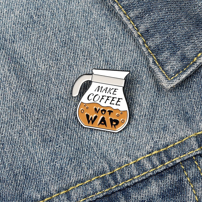 Ghim cài áo QIHE JEWELRY Họa Tiết Chữ Make Coffee Not War