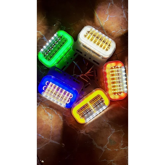 Đèn sườn NHÁY xe tải chất lượng cao 24V