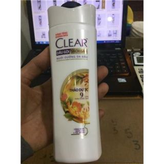 Chai dầu gội CLEAR THẢO DƯỢC 140g