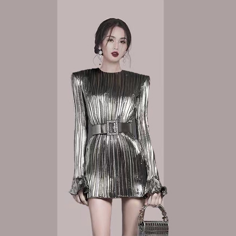 Đầm Tay Dài Màu Bạc Thời Trang Mùa Thu