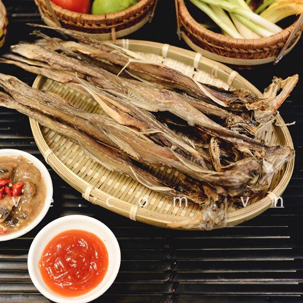 Khô cá khoai Cà Mau nguyên con chắc thịt đúng vị không tẩm hạn sử dụng lâu Thiên Tú Store chuyên thực phẩm hải sản khô