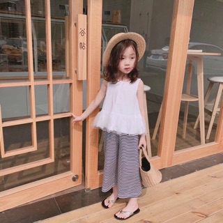 Set áo babydoll quần kẻ ngang ống xuông cho bé 15-30kg