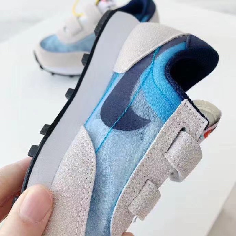 Giầy Nike MD bé trai, bé gái