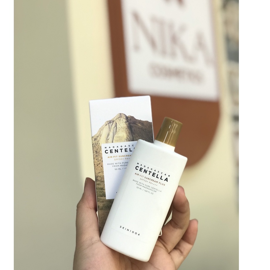 Kem chống nắng rau má dịu da Skin1004 Centalla Airfit Suncream SPF50+ PA++++ 50ml